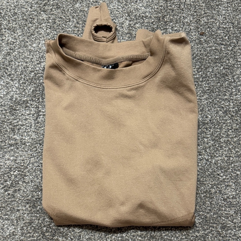 Beige VR Equestrian classic style long sleeve riding top